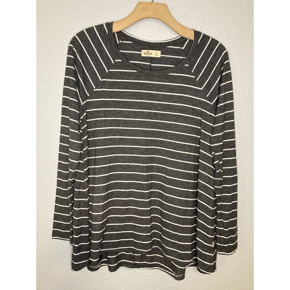 HOLLISTER Top L Gray White Striped Long Sleeve Crewneck Pullover Preppy Peasant